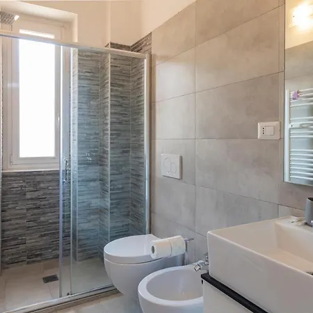 公寓 Altido Warm And Inviting Flat With Balcony 米兰